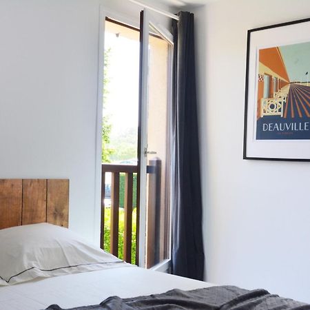 Cottage With Large Garden 15 Minutes Walk From The Beach Villers-sur-Mer Exteriér fotografie
