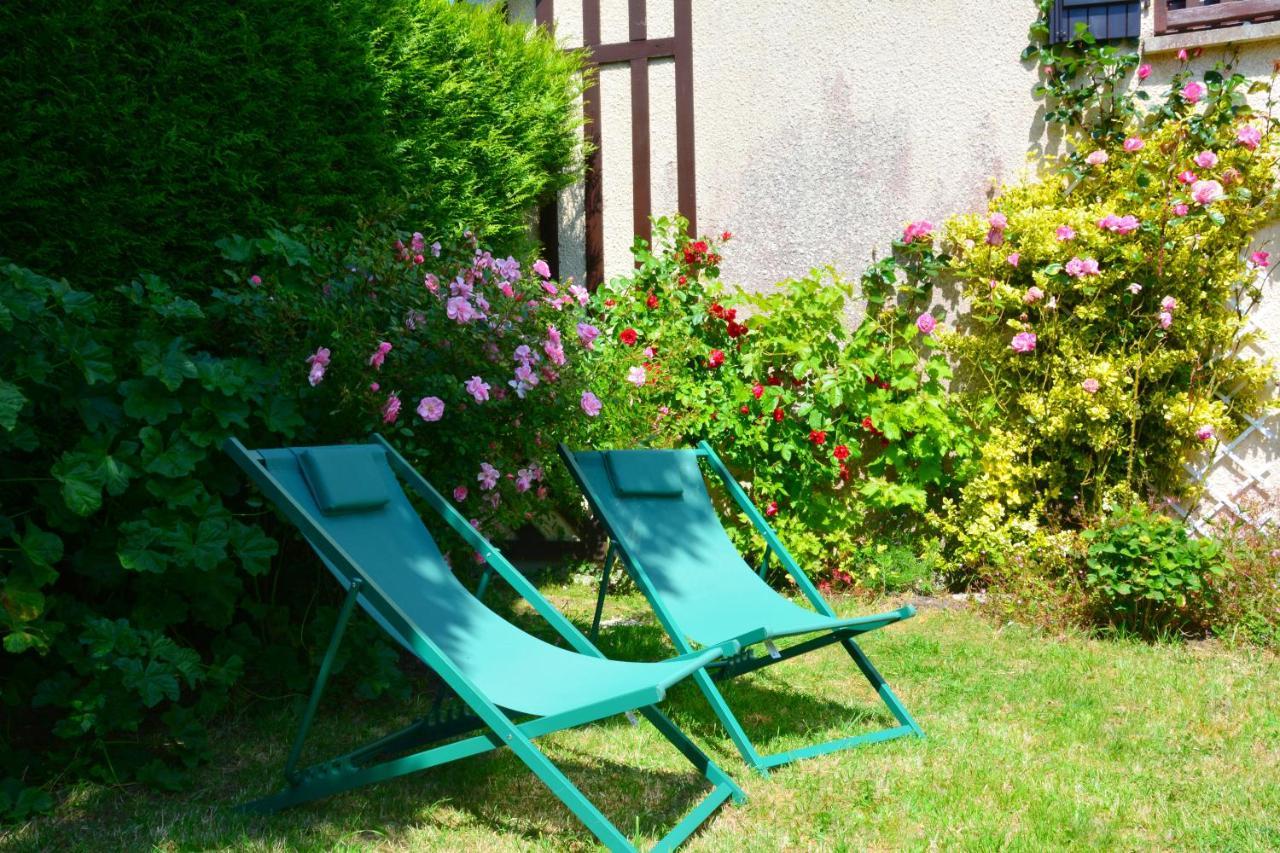 Cottage With Large Garden 15 Minutes Walk From The Beach Villers-sur-Mer Exteriér fotografie